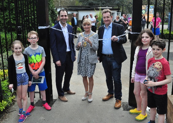 Official opening of Hanwell Zoo